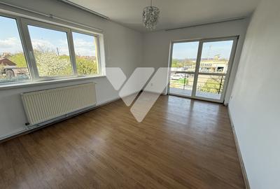 Apartament cu 3 camere decomandat în Trei Stejari - 1