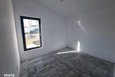 Casă cu 3 camere cu Teren 650 Mp în Central - 13