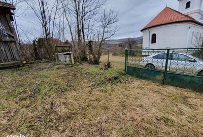 Casă cu 3 camere cu Teren 1400 Mp în Ogra - 2