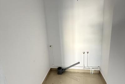 Spațiu comercial, de 120 mp, în Central