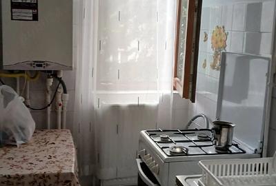 Apartament cu 2 camere semidecomandat în Micro 19 - 2