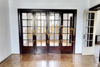 Apartament cu 3 camere semidecomandat în Armeneasca - 1