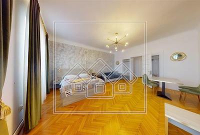 Apartament cu 3 camere decomandat în Ultracentral