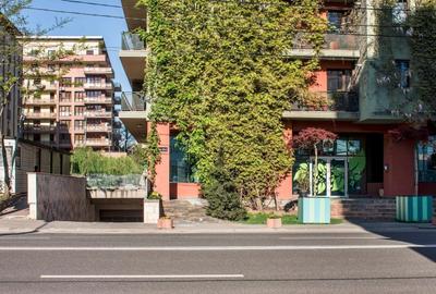 Apartament cu 2 camere semidecomandat în Dosu Bricii