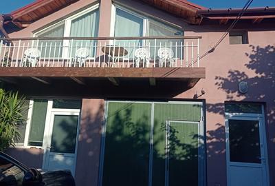 Apartament cu 2 camere decomandat în Pârneava - 2