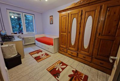 Apartament cu 2 camere decomandat în Dosu Bricii
