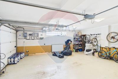 Casă individuală cu 6 camere cu Teren 1325 Mp în Central - 24