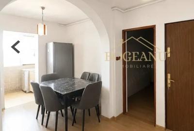Apartament cu 3 camere decomandat în Torontalului