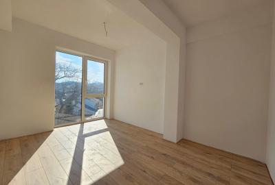 Apartament cu 3 camere decomandat în Central - 5