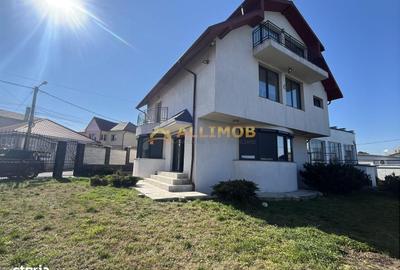 Casă cu 4 camere cu Teren 365 Mp în Central - 2