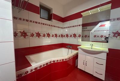 Apartament cu 3 camere, mobilat în Florilor - 23