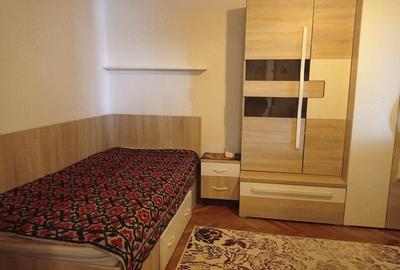 Apartament cu 2 camere decomandat în Micro 19 - 2