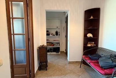 Apartament cu 3 camere semidecomandat în Titan