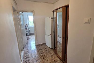 Apartament cu 2 camere decomandat în Torontalului - 3