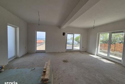 Casă cu 4 camere cu Teren 700 Mp în Feleacu - 8