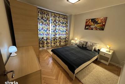 Apartament cu 3 camere decomandat în Decebal