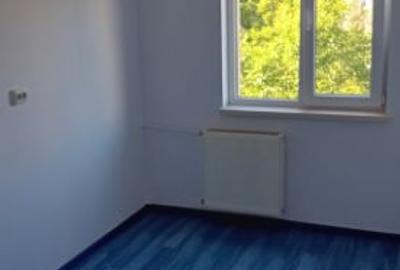 Apartament cu 3 camere decomandat în Malu Roșu - 5