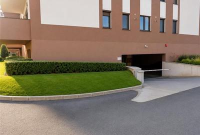 Apartament cu 2 camere decomandat, mobilat în Tractorul - 11