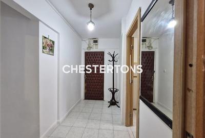 Apartament cu 3 camere decomandat în Primo