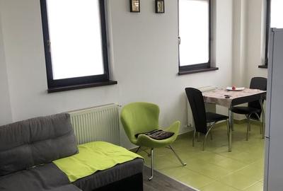Apartament cu 2 camere semidecomandat în Tătărași