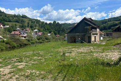Casă cu 4 camere în Central - 1