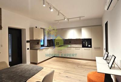 Apartament cu 3 camere semidecomandat, mobilat în Aviației