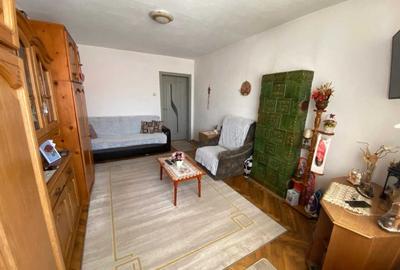 Apartament cu 2 camere decomandat în Hăghig - 3