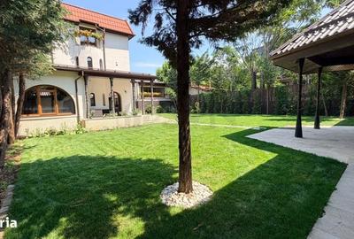 Casă cu 4 camere în Unirii
