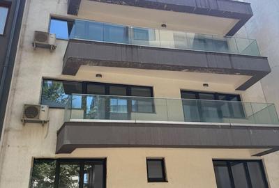 Proprietate specială, de 434 mp, în Polonă - 2