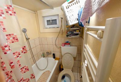Casă cu 3 camere în Central
