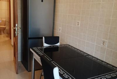 Apartament cu 3 camere decomandat în Central - 10