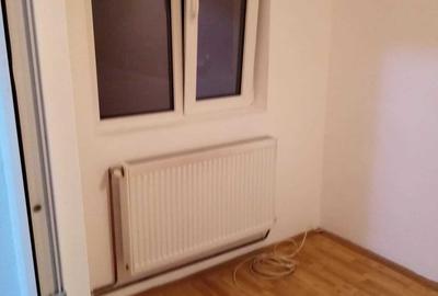 Apartament cu 2 camere decomandat în Micro 6 - 3