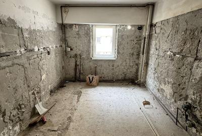 Apartament cu 3 camere decomandat în Capitol - 5