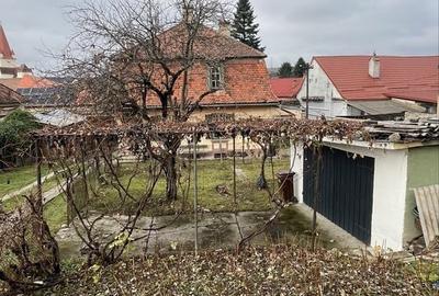 Casă cu 4 camere în Central - 3