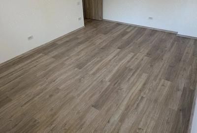Apartament cu 2 camere decomandat în 1 Decembrie