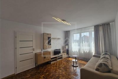 Apartament cu 2 camere semidecomandat în Cedonia