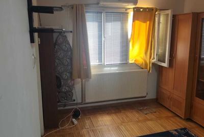 Garsonieră semidecomandată în Central