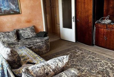 Apartament cu 2 camere semidecomandat în Lipovei