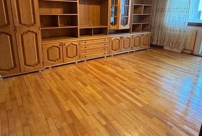 Apartament cu 2 camere decomandat în Orașul Vechi