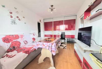 Apartament cu 2 camere semidecomandat în Tomis III