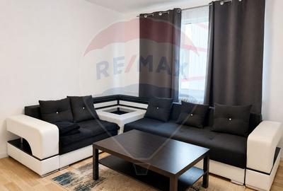 Apartament cu 3 camere semidecomandat, mobilat în Gara de Nord