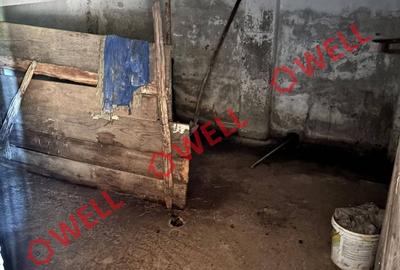 Casă cu Teren 2136 Mp în Central