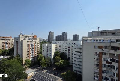 Apartament cu 2 camere decomandat în Văcăresti