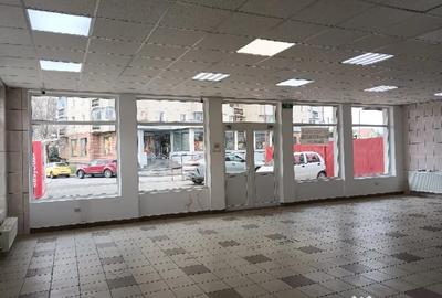 Spațiu comercial, de 300 mp, în Central - 2