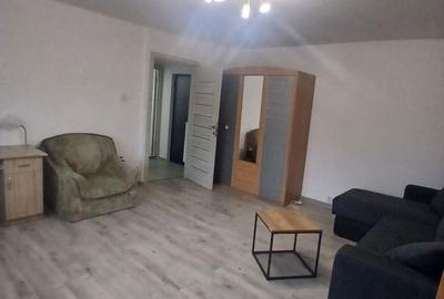 Garsonieră decomandată, mobilată în Lunei - 6