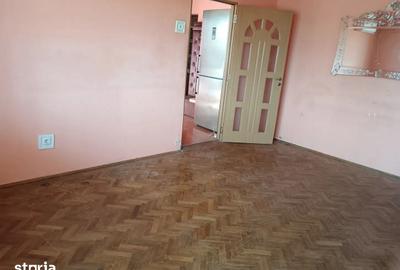 Apartament cu 3 camere semidecomandat în George Enescu - 6