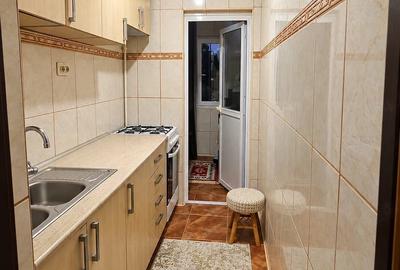 Garsonieră decomandată în Central