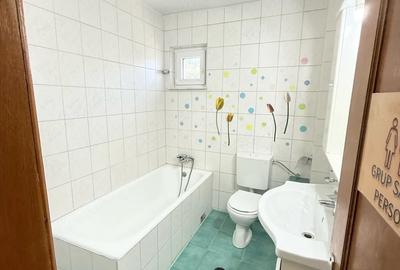 Casă cu 10 camere cu Teren 1200 Mp în Central - 2