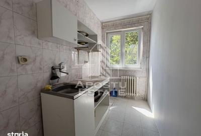 Apartament cu 2 camere semidecomandat în P-ța Unirii - 5