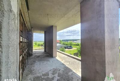 Casă cu 6 camere cu Teren 1372 Mp în Snagov